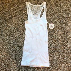 White lace tank top juniors small